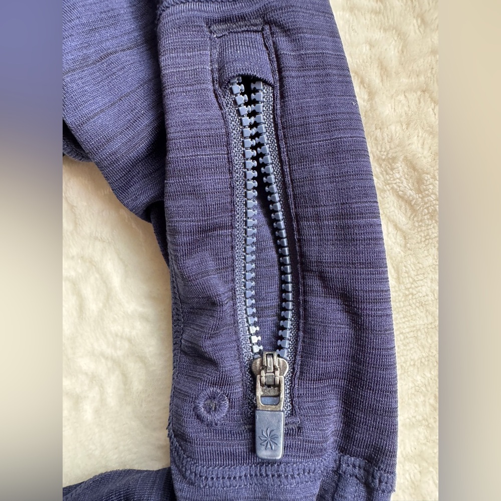 Athleta blue/purple Salutation Jacket size XS 1/2 zipup - Picture 4 of 6